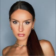 Wesley Barker's Instagram, Twitter & Facebook