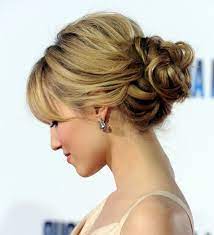 24 wedding hairstyles for short hair from real weddings no need to grow out locks (or snip them off for that matter). Pin On Hair