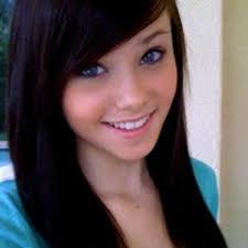 Chloe Weaver's Instagram, Twitter & Facebook