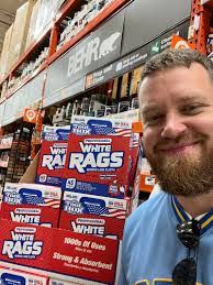 Ryan Sellars's Instagram, Twitter & Facebook