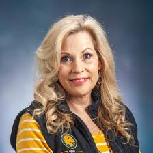 Becky Adams's Instagram, Twitter & Facebook