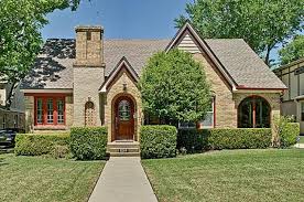 M Street Area Dallas Tx Homes For Sale M Street Area Dallas Tx Real Estate Agents Cottage Homes Cottage Style Homes Tudor Style Homes