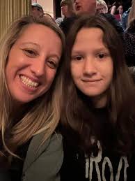 Happy birthday to one part of our beast lovers (😂🐺🦅) book club, Jackie  Knott!! I hope you have a wonderful day today!! ❤️❤️ love ya!