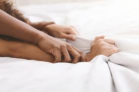 Comment reprendre le dessus sur la vie ?. Sexe Les Meilleures Positions En Cas De Douleurs Sante Magazine