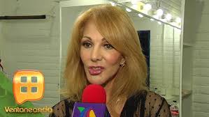 Olivia Collins opina que las declaraciones de acoso de Gloria Mayo fueron  de mal gusto