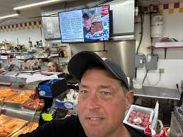 Voices from Convenient Food Mart ringing in my head