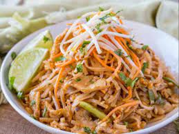 Pad Thai With Chicken Breast Nutrition Facts Eat This Much