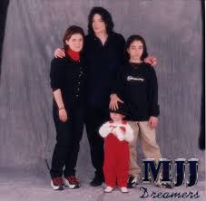 Omer S Mom Pia Mj Omar And Little Prince Prince Michael Jackson Photos Of Michael Jackson Michael Jackson Pics