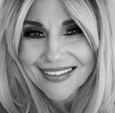 Liz Graehl Hughes (@liz.call.14) • Facebook