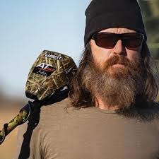 Paul Warmuskerken's Instagram, Twitter & Facebook