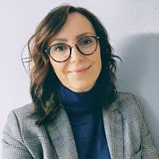 Peggy Schindler's Instagram, Twitter & Facebook