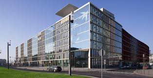 Wir sind eine mittelgrosse, regional tätige bank im raum emmental/oberaargau. Bnp Paribas Holt Silke Kruger Von Berenberg Dertreasurer
