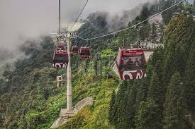 Jul 22, 2016 · tidak dapat disangkal sememangnya kejadian tanah runtuh juga mengubah lanskap sesuatu kawasan. 10 Tempat Menarik Di Genting Highland 2019 2010 Rugi Tak Datang Ammboi