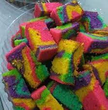 Panaskan oven, dan bakar kek dengan suhu 170°. Sarawak Aritok Resepi Kek Kukus 3 Bahan Bahan Facebook