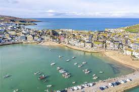 All are beautifully, individually designed; Savills Mount Zion St Ives Cornwall Tr26 1pz Eigentum Zum Kaufen