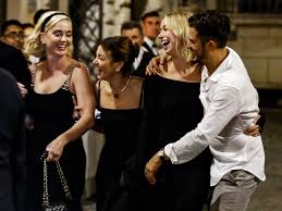 Promi Hochzeit In Rom Katy Perry Und Orlando Bloom Sind Dabei Trend Magazin Heiraten Orlando Bloom Hochzeit