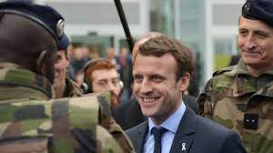 Le rétablissement du service militaire obligatoire vise, officiellement, à favoriser une «meilleure insertion socioprofessionnelle» de la jeunesse marocaine. Instaurer Un Service Militaire Obligatoire D Un Mois Cinq Questions Sur La Promesse D Emmanuel Macron