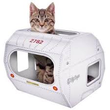 Top 10 Best Outdoor Cat Houses In 2020 Reviews Hqreview Cardboard Cat House Outdoor Cat House Outdoor Cats