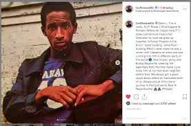 Phase 2 is an american graffiti artist known for his pioneering role in the bubble letter style of spray painting.born michael lawrence marrow on august 2, 1955, in bronx, ny, he began tagging subway trains during the early 1970s, and later became a founding member of united graffiti artists (uga). Graffiti World Mourns The Loss Of Legendary Writer Phase 2 And Zexor Wto Bowery Boogie