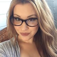 Abigail Todd's Instagram, Twitter & Facebook