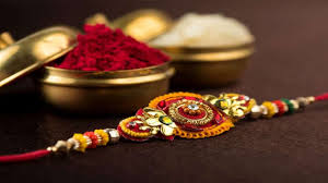 It is observed on the full moon day of the hindu month shravana (july/august) which is the fifth month in the hindu lunar calendar. Raksha Bandhan 2020 Know The Shubh Muhurat To Tie Rakhi On Your Brother S Wrist