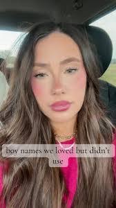 Sophia Grubbs's Instagram, Twitter & Facebook