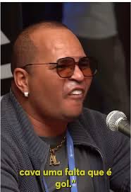 É ELE MESMO! O Craque e a Falta que Virou Gol