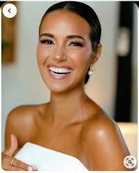 What are some suggestions for a wedding planner