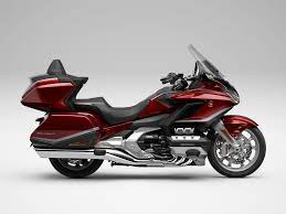 Jun 02, 2021 · and that nimble feel is what originally set the. Motorrad Vergleich Honda Gl 1800 Goldwing Tour Dct 2021 Vs Bmw K 1600 Gtl 2020
