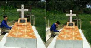 Sebagai gantinya, wamenag meminta agar ziarah kubur diganti dengan memanjatkan doa bagi orang tua atau keluarga lainnya sayangilah keduanya sebagaimana keduanya menyayangiku di waktu aku kecil. Ziarah Archives Infoje Org