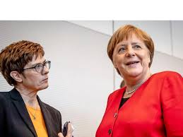 Was macht eigentlich angela merkel? Annegret Kramp Karrenbauer Bis 2021 Ist Angela Merkel Kanzlerin
