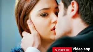 Hande erçel videoları, sevişme sahneleri, öpüşme sahneleri, dizilerinden kesitler, dans videoları, açıklamaları. Turkish Beautifull Actress Hande Ercel Hayat Hot Kissing Youtube