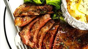 Although most cuts of chuck tend to be tough and are usually used in stews, braised dishes, slow cooking, and pot 8 simple ways to make tough meat tender physically tenderize the meat. How Long Do I Cook Steak Burgers In The Oven Hno At