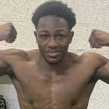 Nyall Berry vs. Liam Richards, War