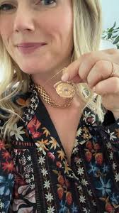 Oval Pendant Necklace curated