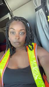 Anyone know of any companies in the long island ny area? I have 3.5 of  experience otr im trying to find something local.