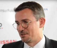 Plastic Omnium crée le poste de directeur du développement durable et met à  sa tête David Meneses