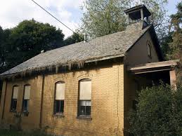 Peters Township sells former Bower Hill School