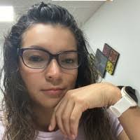 50+ perfiles de «Vanessa Valencia»