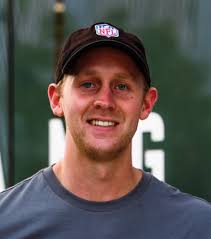 Viking Connections: Austin Elledge