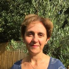 Claire Hildreth (@ClaireVMH)