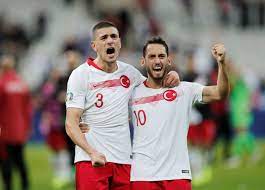 Merih demiral ise sosyal medya hesabından başladık! paylaşımında bulundu. Merih Demiral Den Sonra Juventus A Bir Turk Daha