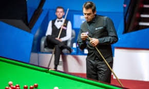 Mark selby, leicester, united kingdom. Mark Selby Edges Ahead Of O Sullivan In World Championship Semi Final World Snooker Championship The Guardian