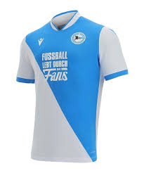 Bei diesen besonders leistungsfähigen klebstoffen für haushalt und heimwerken symbolisiert das krokodil als tier mit der stärksten beißkraft. Macron Fussballtrikot Arminia Bielefeld Auth Sondertrikot 2020 2021 Online Kaufen Otto