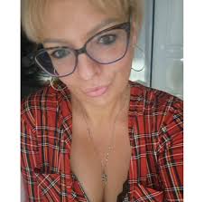 Czy masz w nim oparcie? Jeśli nie masz w kimś oparcia. Wiecznie musisz  liczyć tylko na siebie i radzić sobie ze wszystkim sama. To lepiej przestać  się prosić o zaangażowanie, lepiej przestać