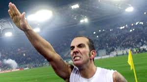 Meet the irriducibile, the fascist lazio ultras who worship mussolini. Lazio Rom Fans Wollen Keine Frauen Mehr In Ihrer Kurve Stern De