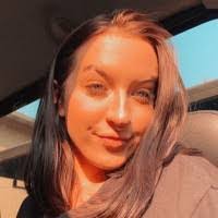 Michelle Mcgrew's Instagram, Twitter & Facebook