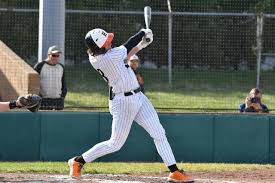 Mia Siebert Achieves Incredible Success in Cheer, She Is A Midwest Members  Credit Union Female Athlete of Month For Oilers