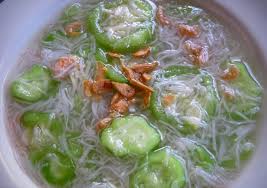 Filipino Shrimp Misua Soup With Patola Recipe Recipes Soup Recipes Food Dishes