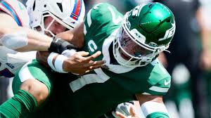 Justin Fields injury update: Jets QB enters concussion protocol